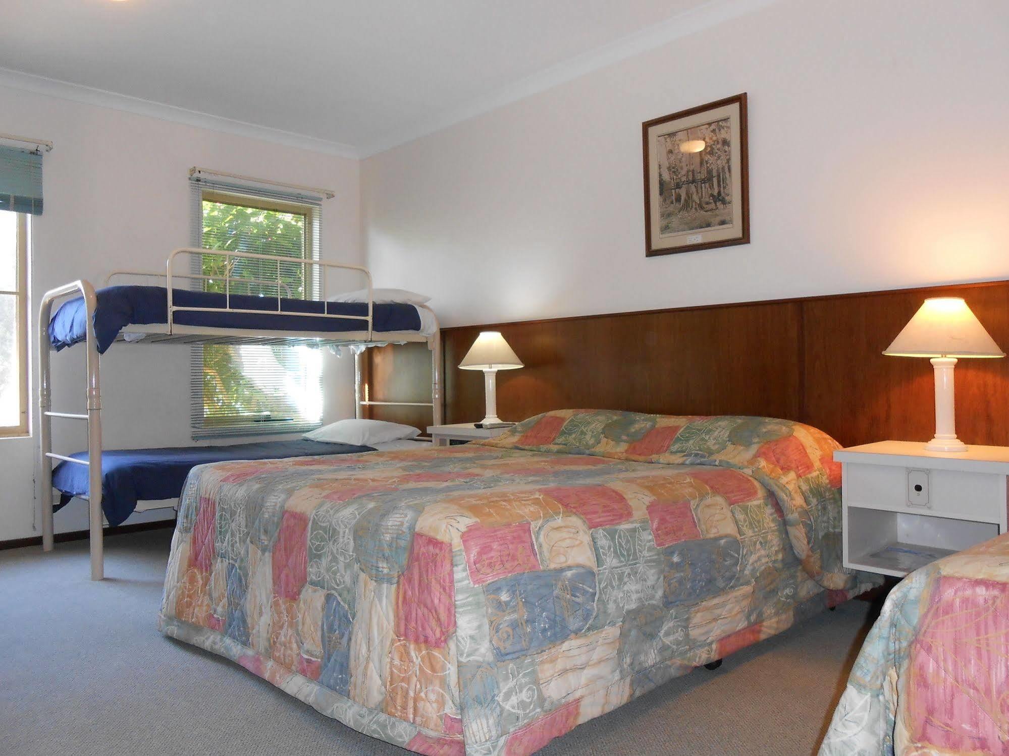 Augusta'S Georgiana Molloy Motel Extérieur photo