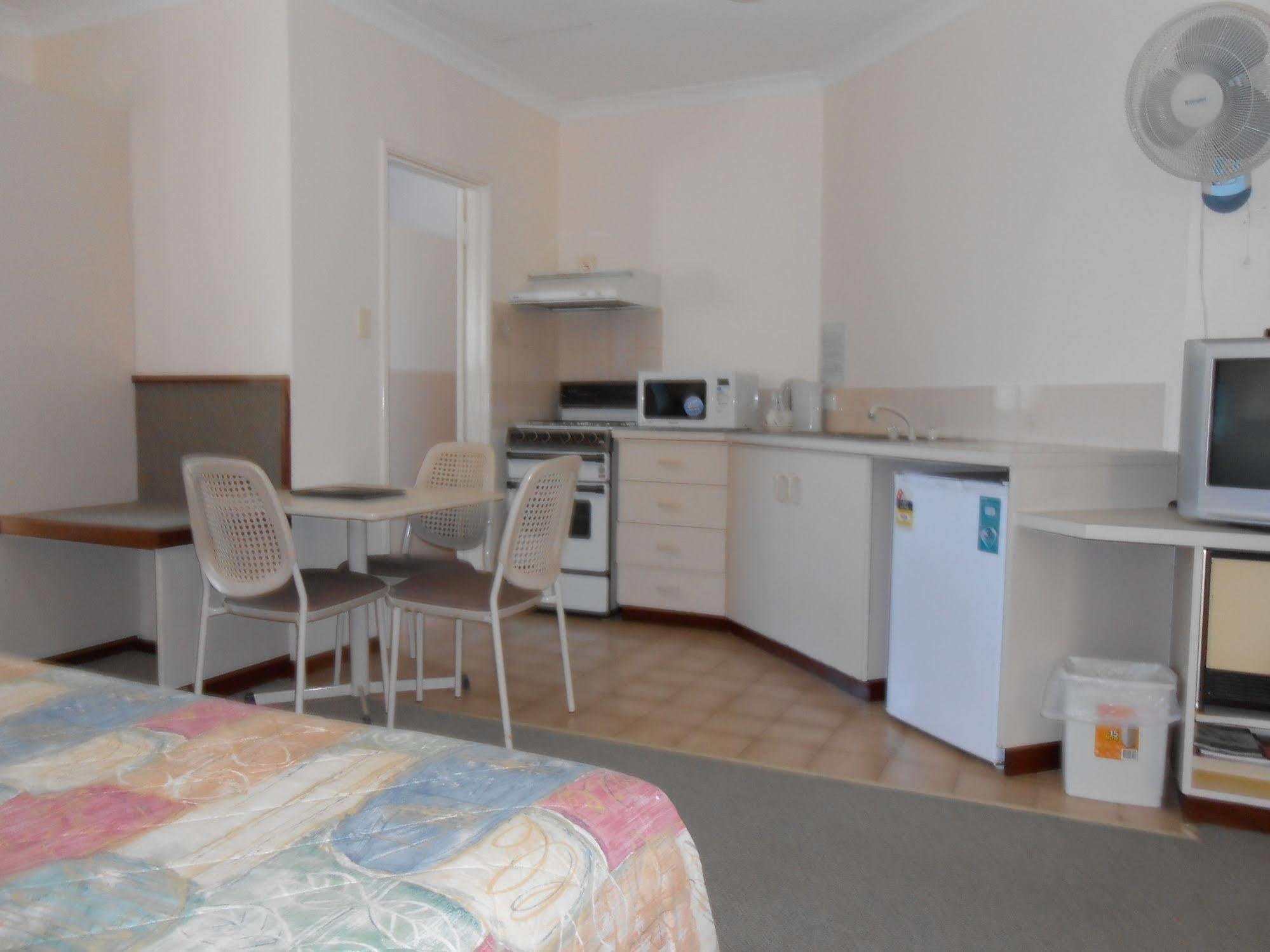 Augusta'S Georgiana Molloy Motel Extérieur photo
